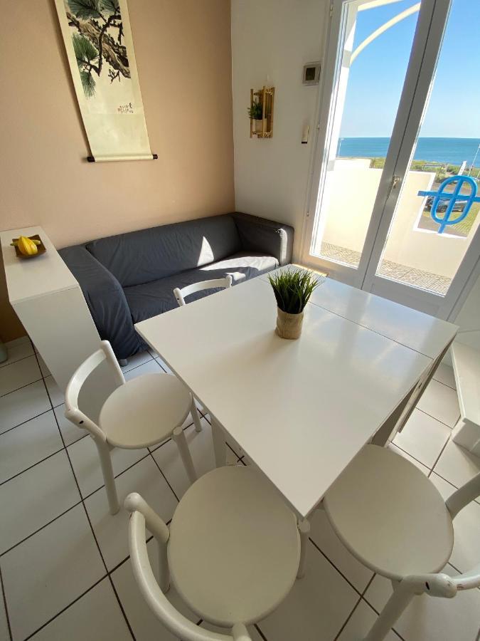 Appartement 4 Personnes Vue Sur Mer La Pironnière Exterior foto